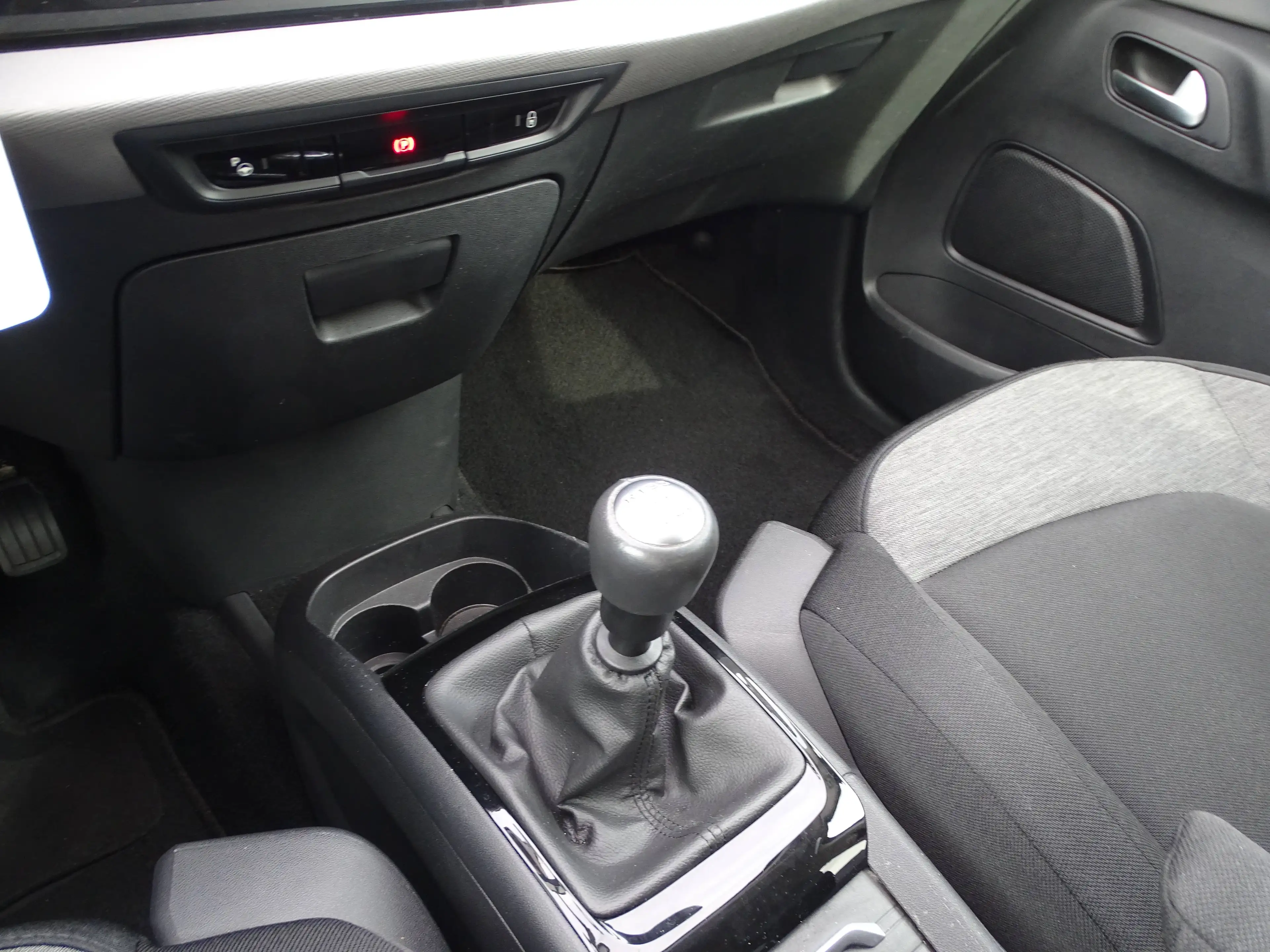 Citroen C4 SpaceTourer C4 Spacetourer 1.2 PureTech Feel S — photo 12