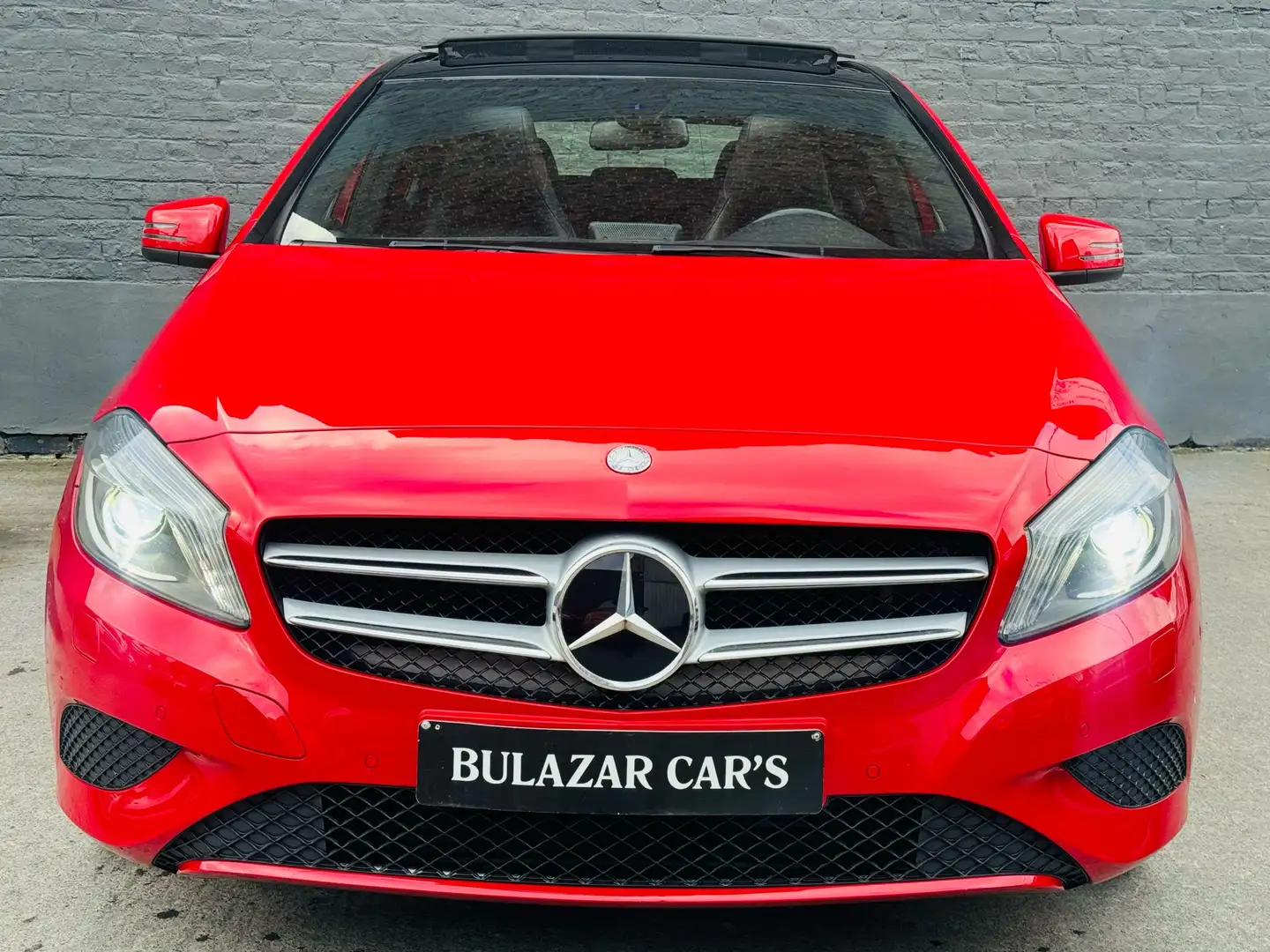 Mercedes-Benz A 180 CDI *TOIT PANO*CUIR*XENON*CARNET*1 ER %AIN*GARANTI Rood - 2