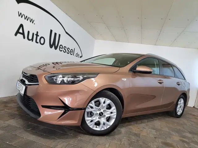 Kia Ceed SW / cee'd SW cee´d Sportswagon ACC APP SHZ Spur Klima Kamera