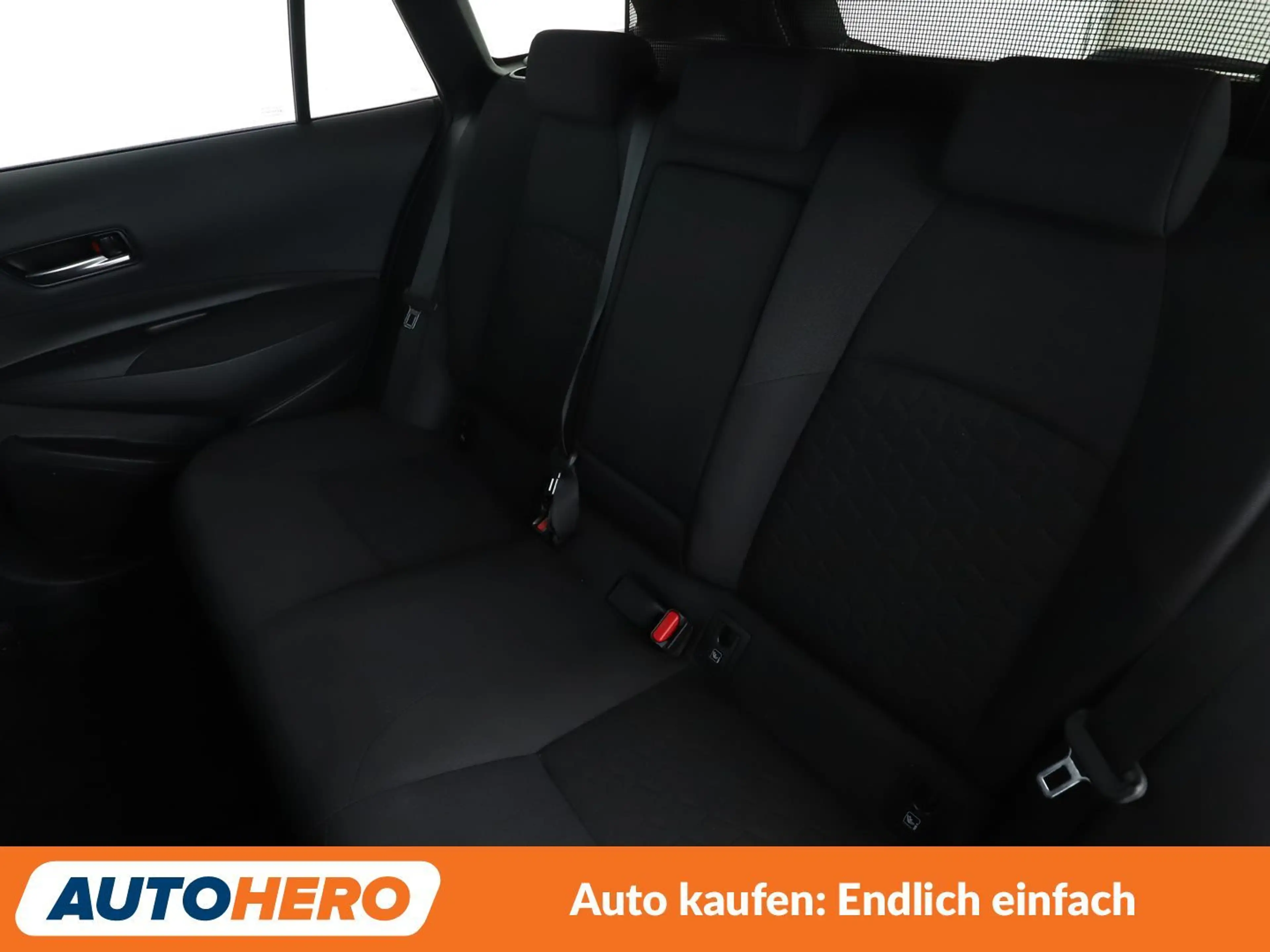 Toyota Corolla 2.0 Hybrid Team D Aut.*BiLED*CAM*ACC*SHZ*ALU* — photo 14