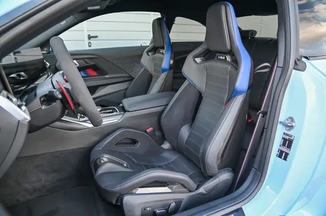 BMW M2 view 11