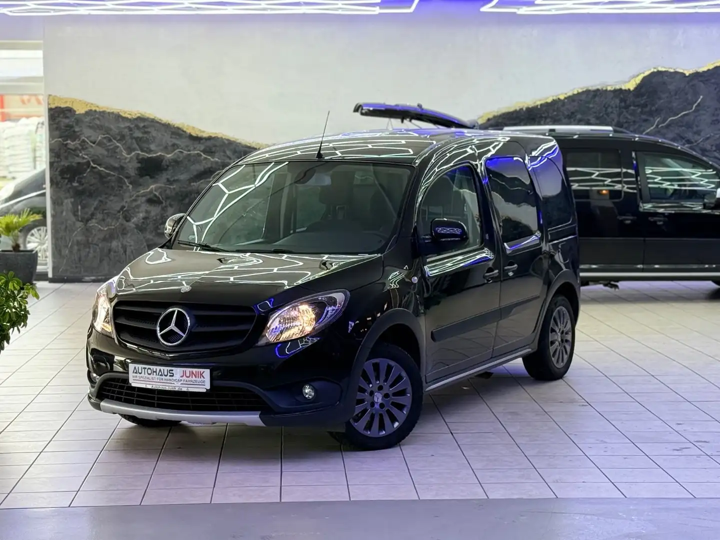 Mercedes-Benz Citan -Automatik-Behindertengerecht-Rampe Noir - 1