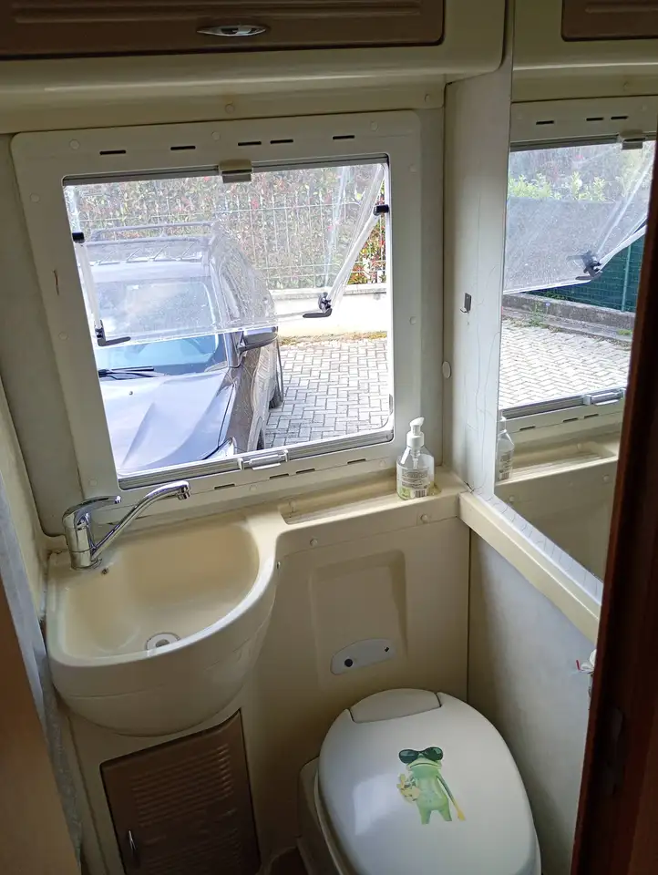 Caravans-Wohnm Rimor Super brig 628, foto 10