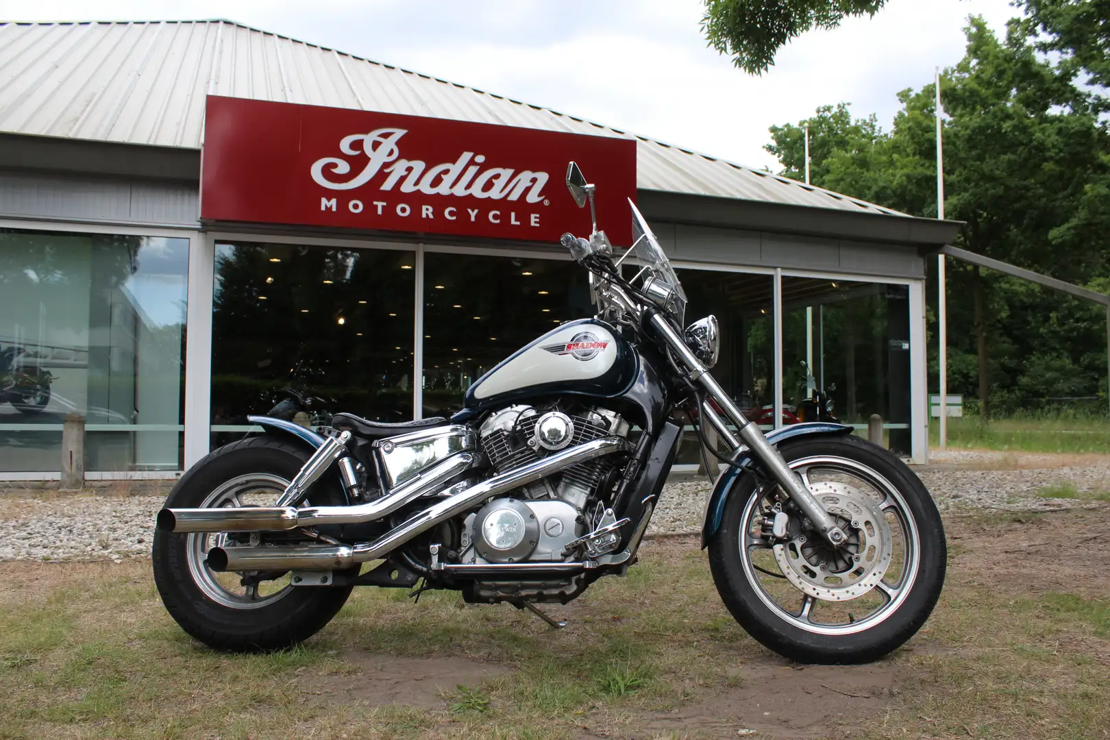 Honda VT 1100 Shadow Verde - 1