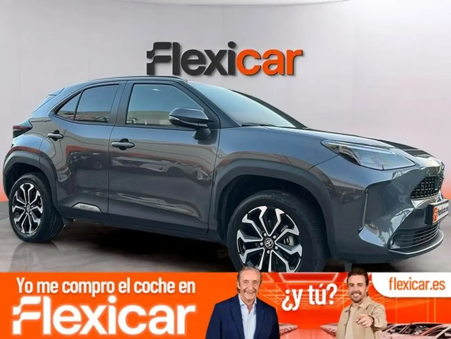 Toyota Yaris Cross 1.5 130H Style Gris - 1