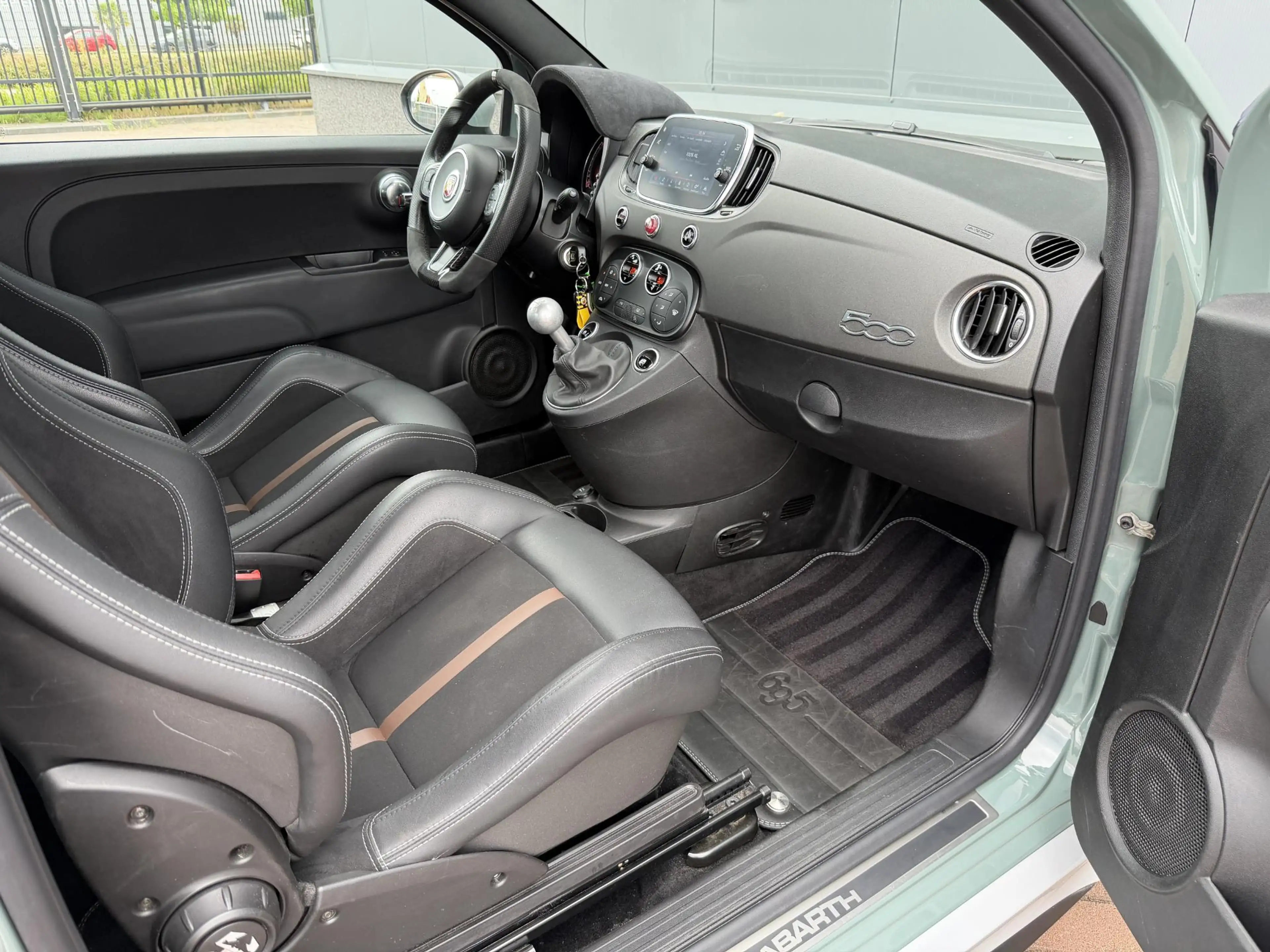 Abarth 695 1.4 T-Jet Anniversario 70 1e EIGENAAR | BTW | DEAL — photo 13