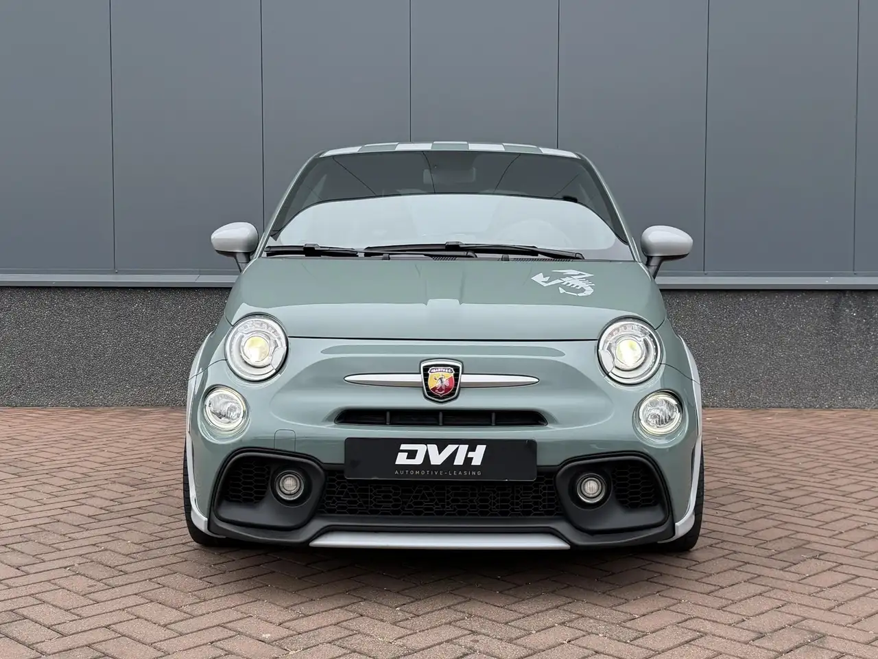 Abarth 695 2021