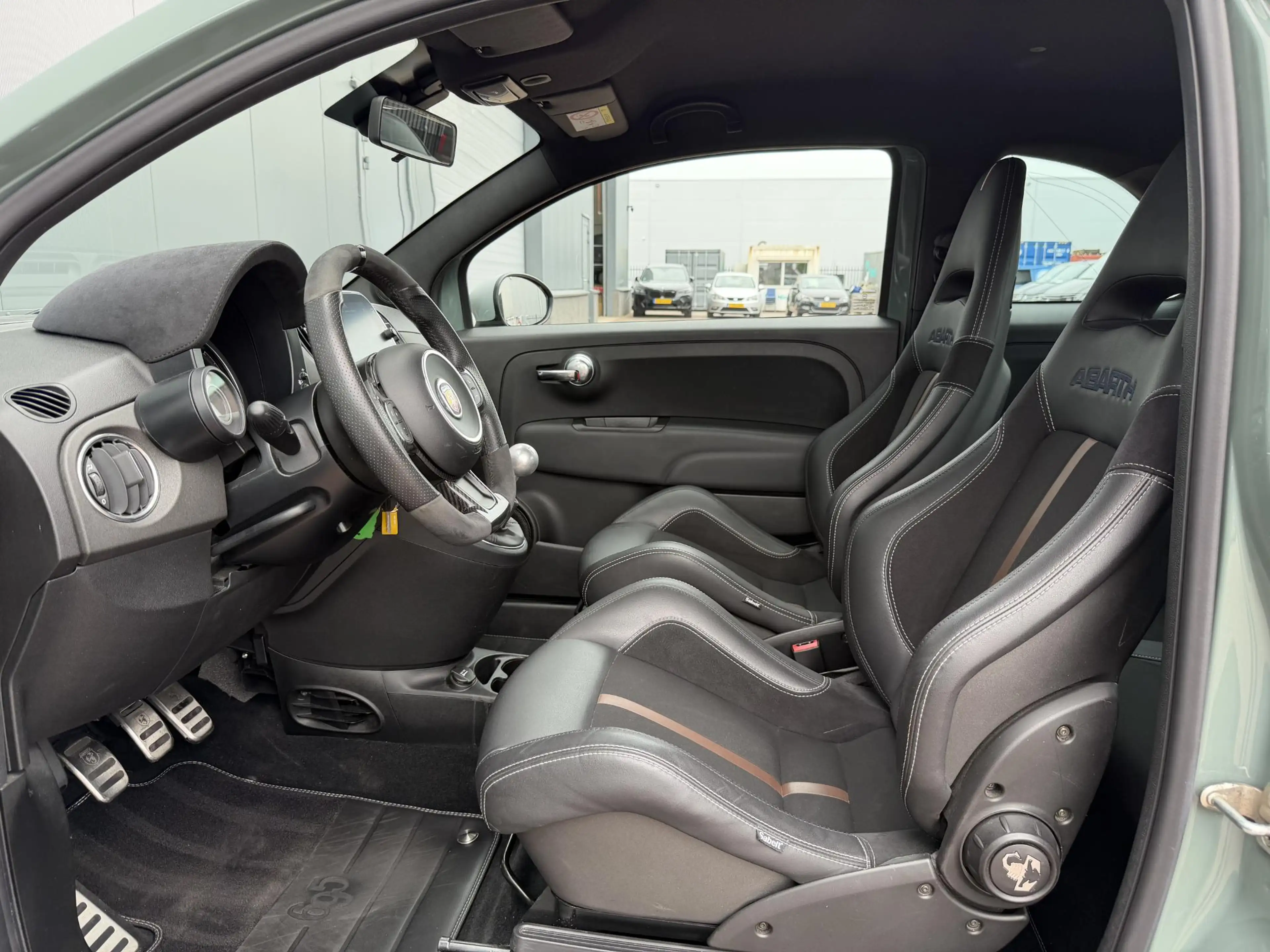 Abarth 695 1.4 T-Jet Anniversario 70 1e EIGENAAR | BTW | DEAL — photo 9