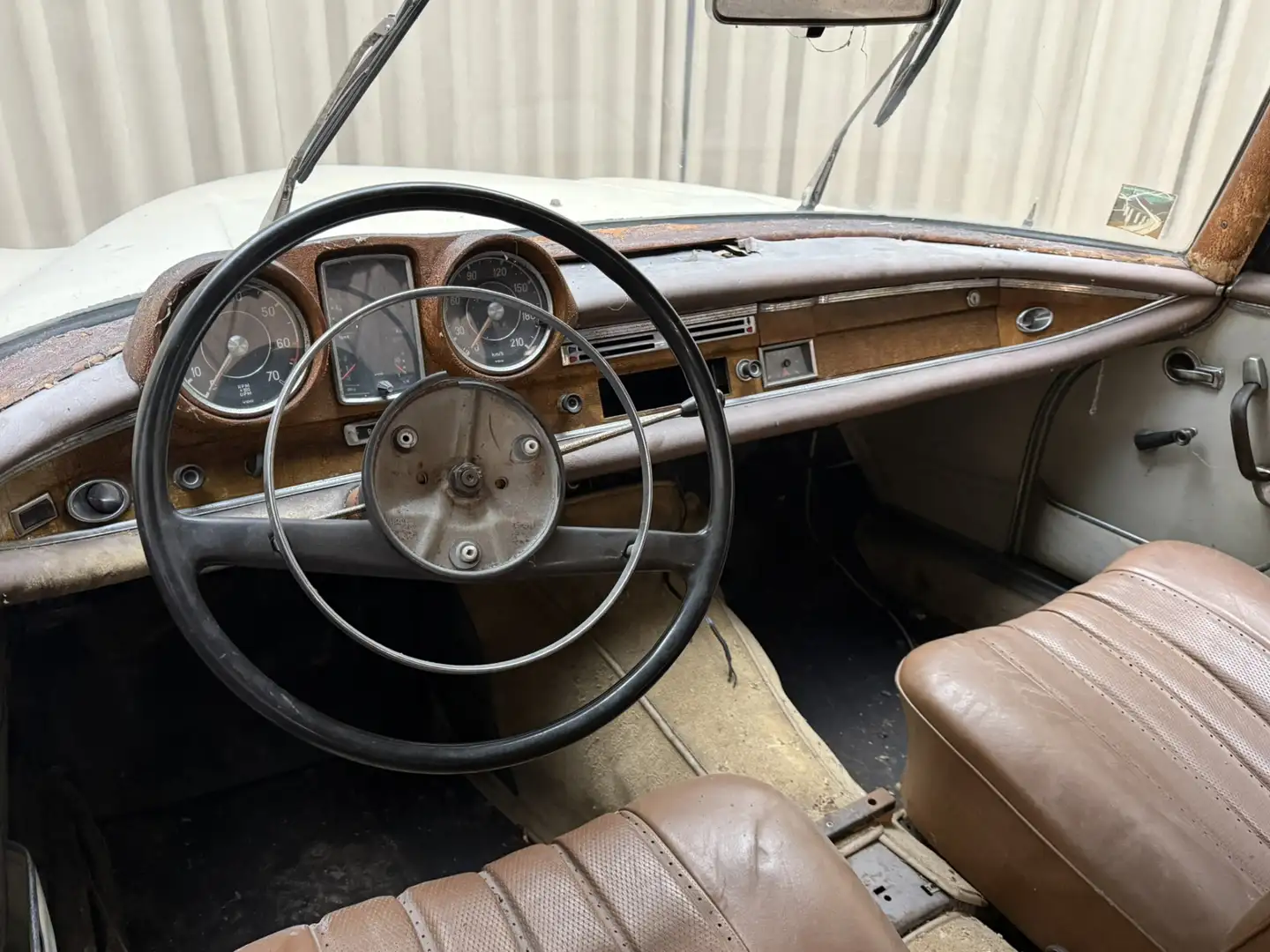 Mercedes-Benz 220 SE W111 Origineel Nederlands! Automaat / Schuifdak - 2