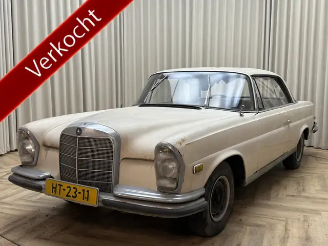 Mercedes-Benz 220 SE W111 Origineel Nederlands! Automaat / Schuifdak
