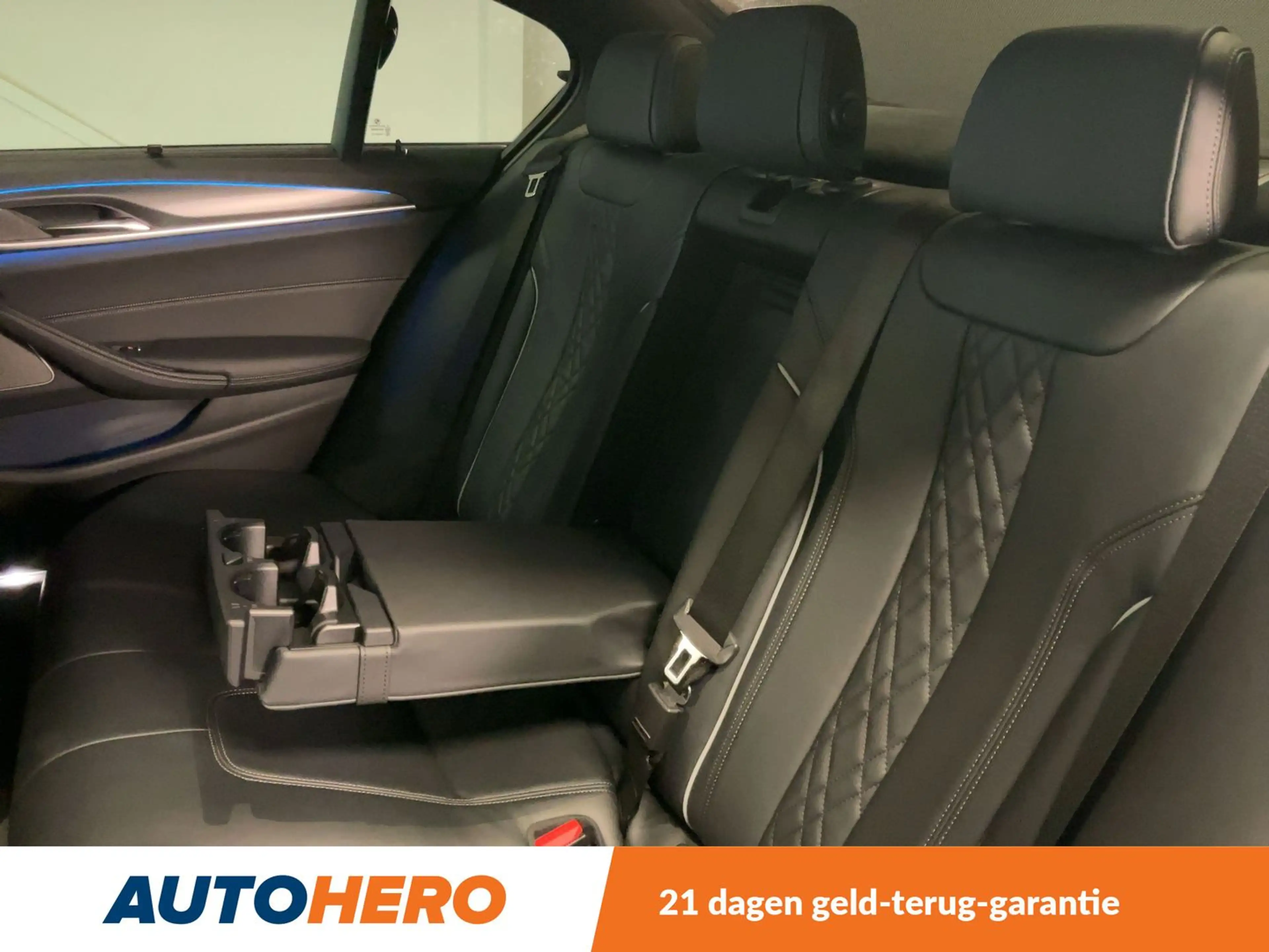 BMW 545 545e xDrive M Sport — photo 14