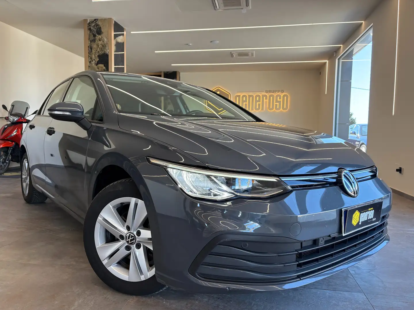 Volkswagen Golf Golf 2.0 tdi Life 150cv dsg Garanzia Grau - 1