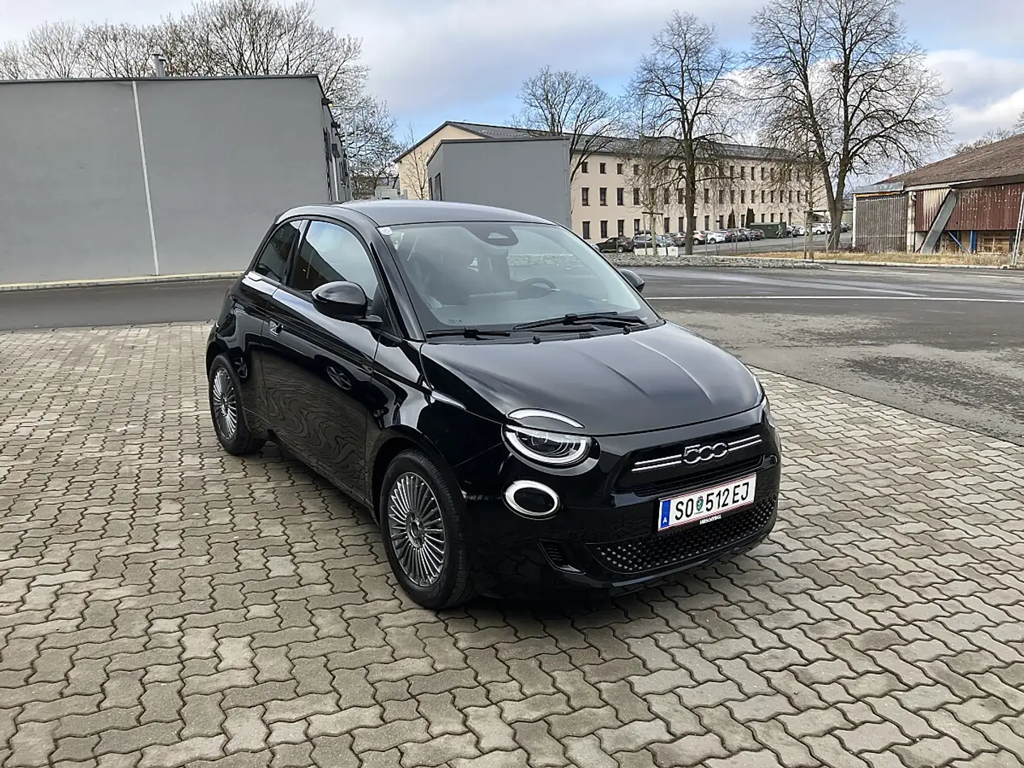 Fiat 500 Hatchback Hybrid Torino Schwarz - 2