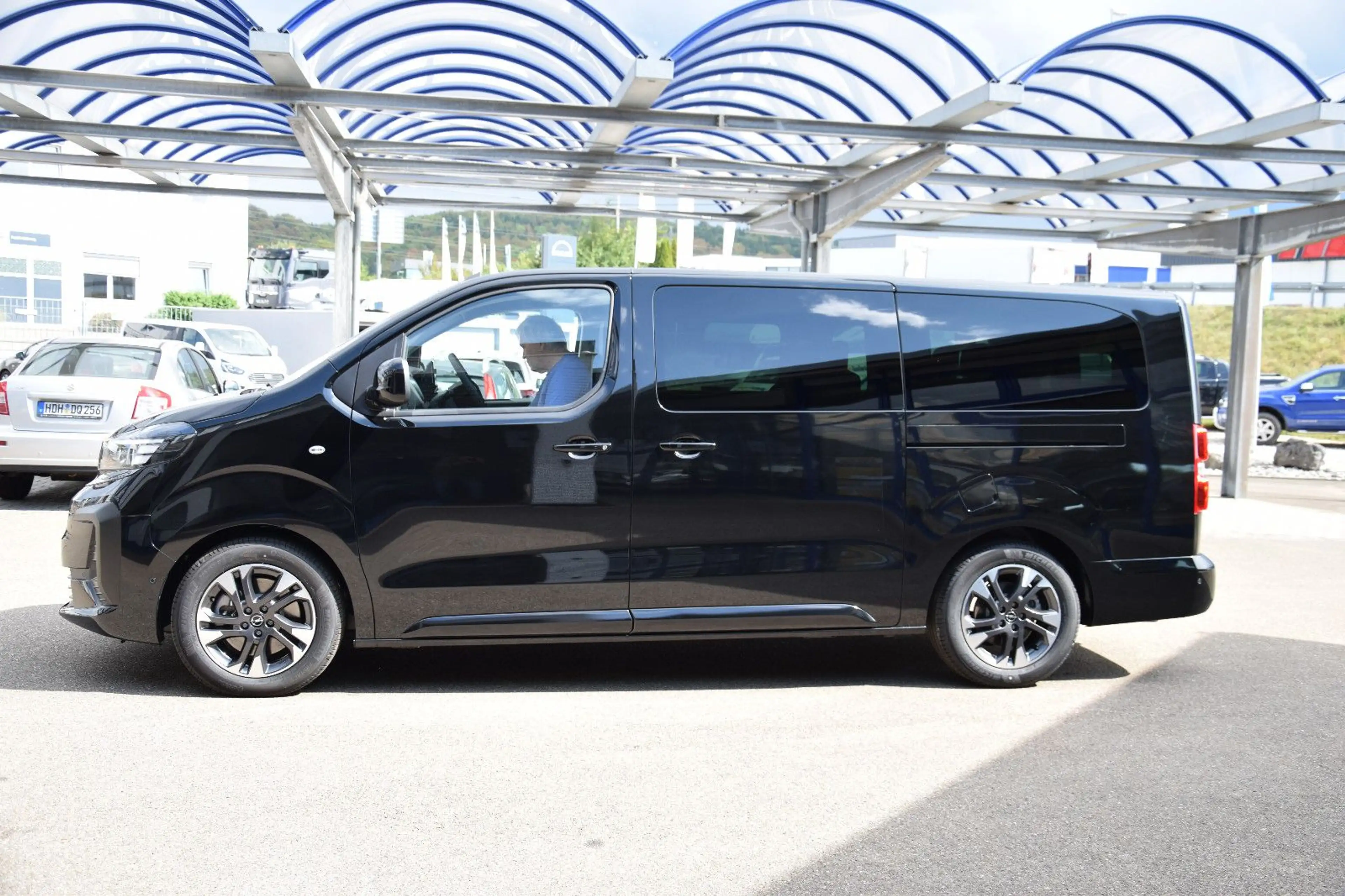 Opel Zafira Life ZAFIRA LIFE GS L3 PANO LEDER 7-SITZE TISCH AHK — photo 3