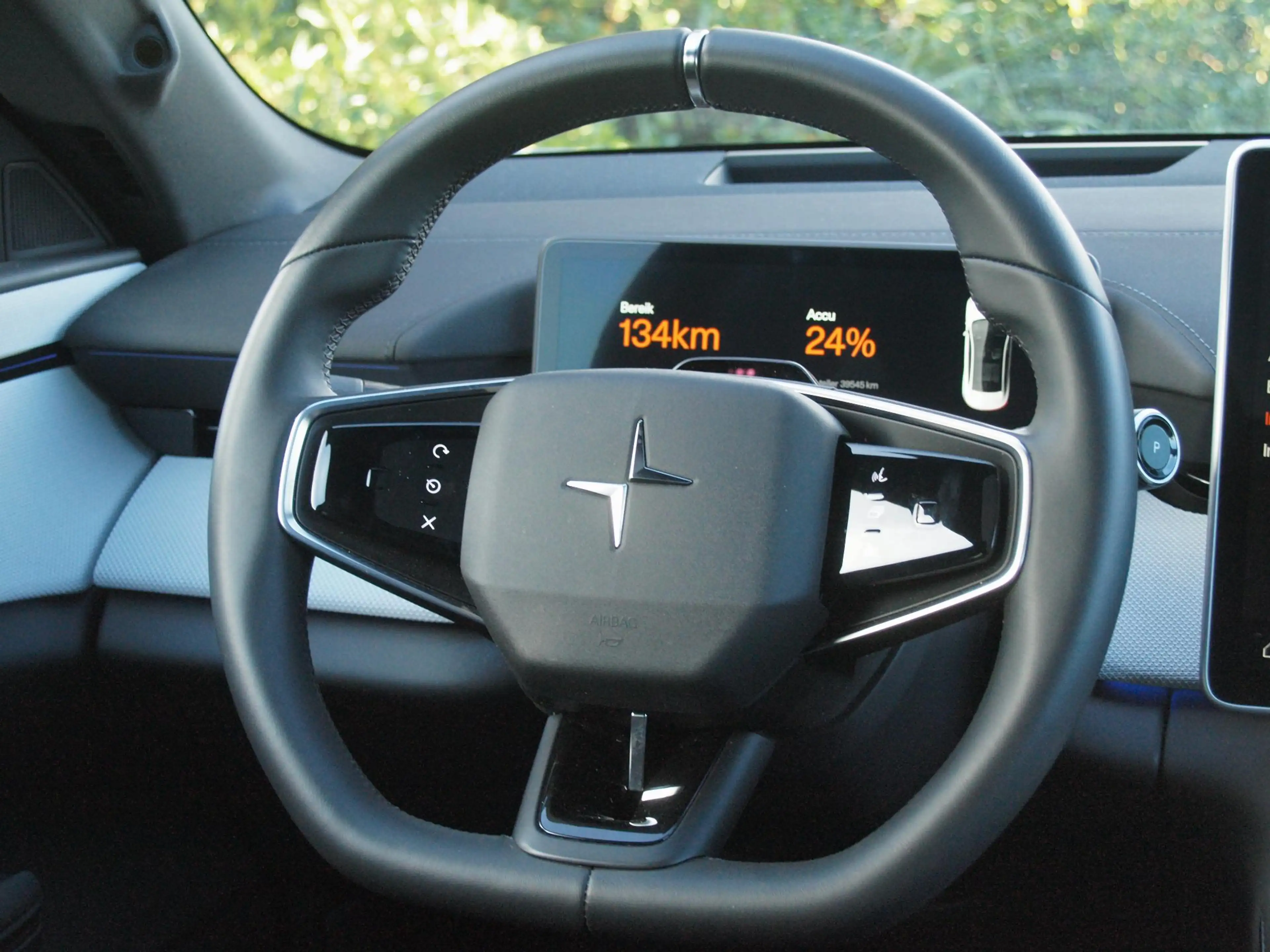 Polestar 4 Long Range Single motor 100 kWh | NL-Auto | Panora — photo 16