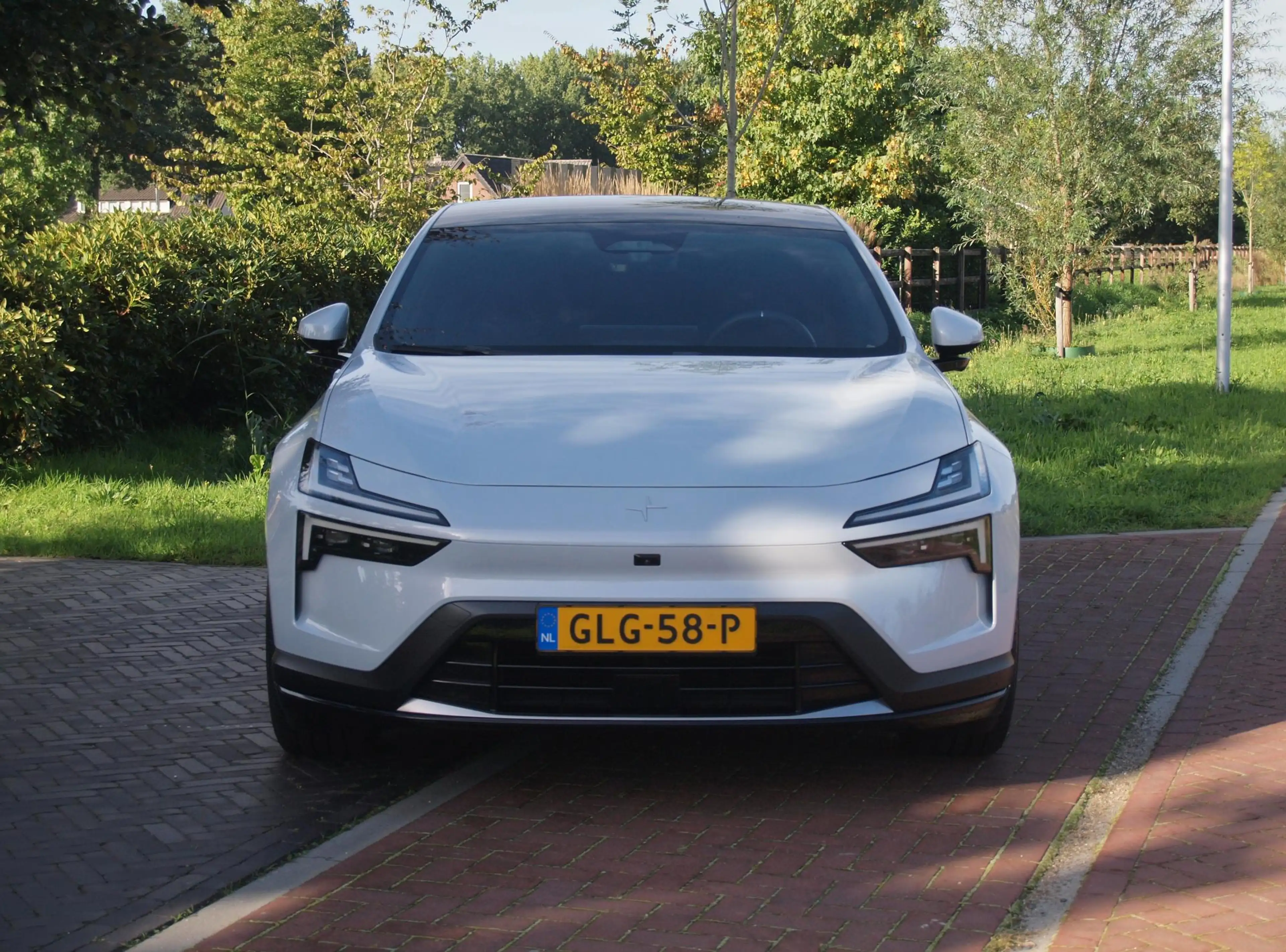 Polestar 4 Long Range Single motor 100 kWh | NL-Auto | Panora — photo 5