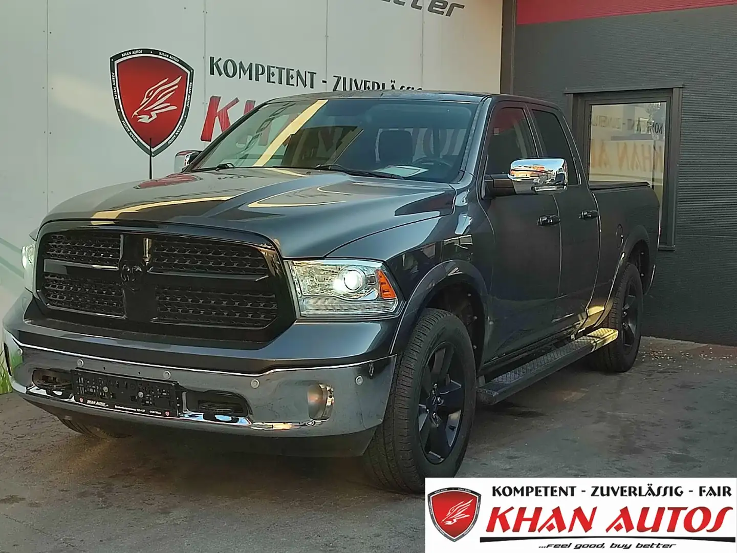 RAM 1500 Quad Cab Laramie *5.7L V8 Hemi* Grau - 1