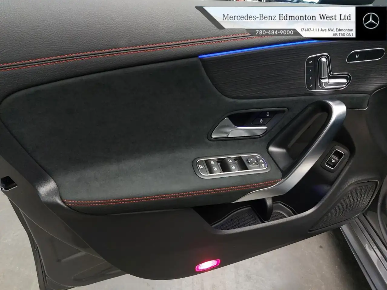 Mercedes-Benz CLA снимка Mercedes-Benz CLA