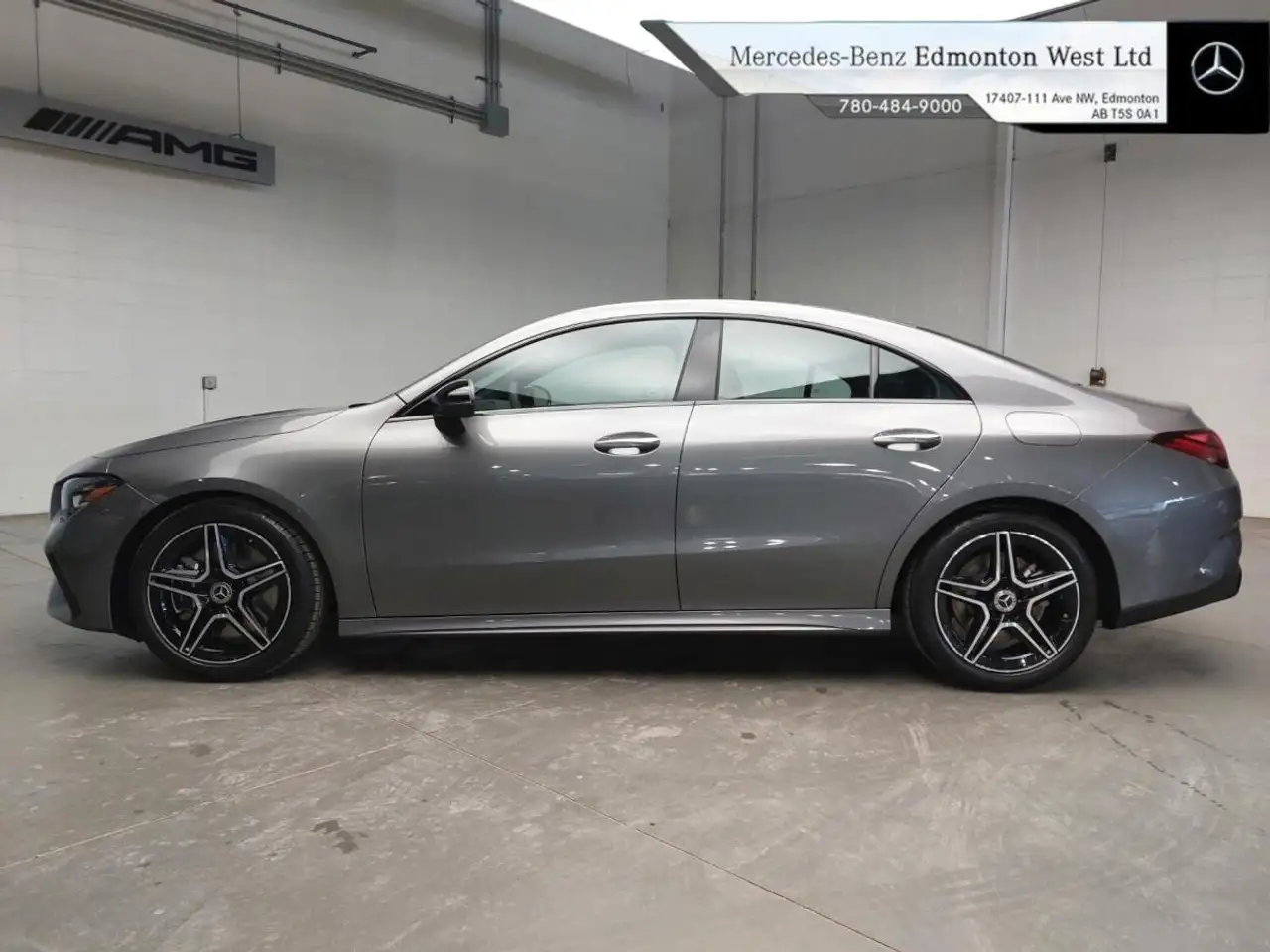 Mercedes-Benz CLA снимка Mercedes-Benz CLA