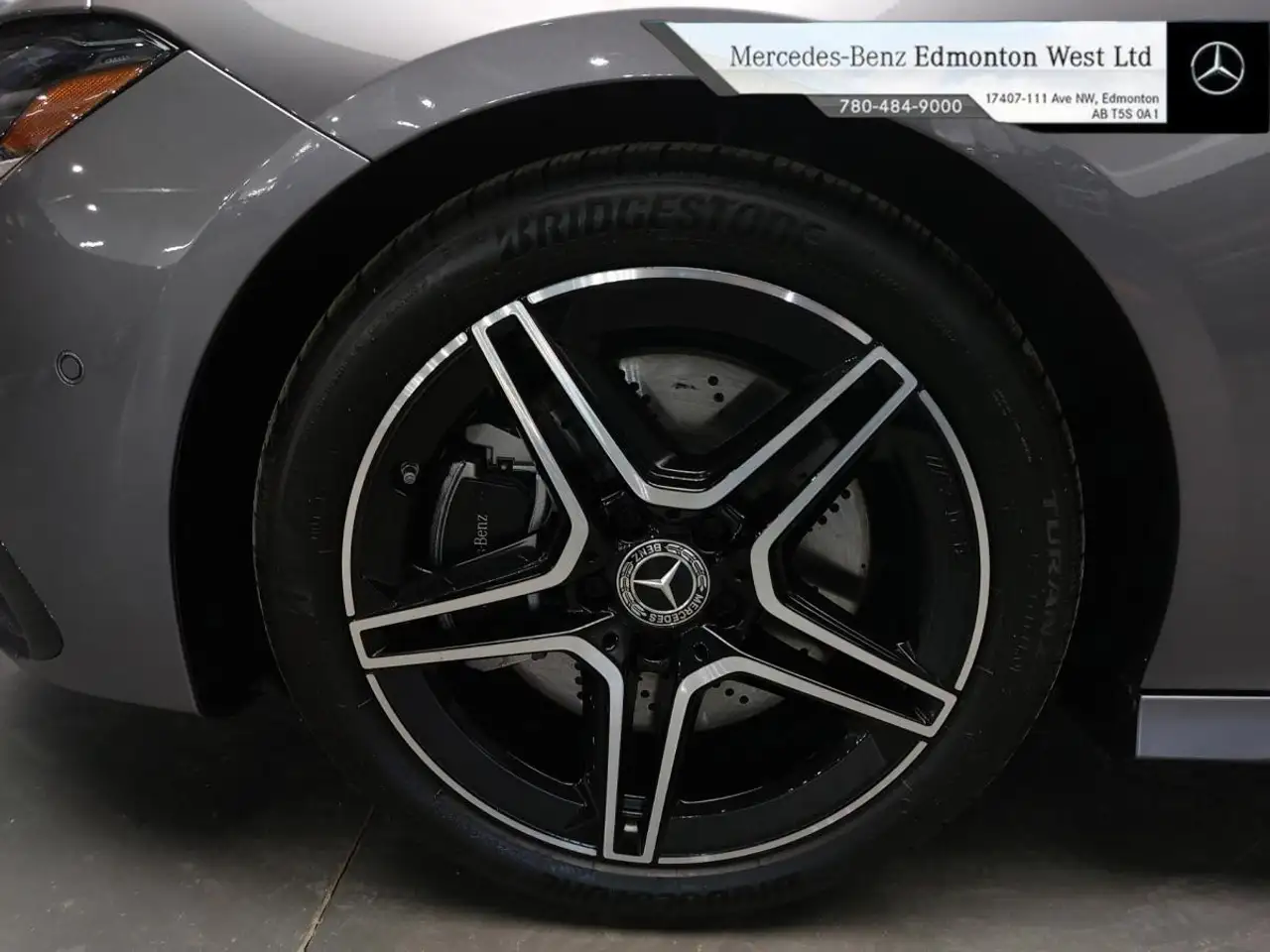 Mercedes-Benz CLA снимка Mercedes-Benz CLA