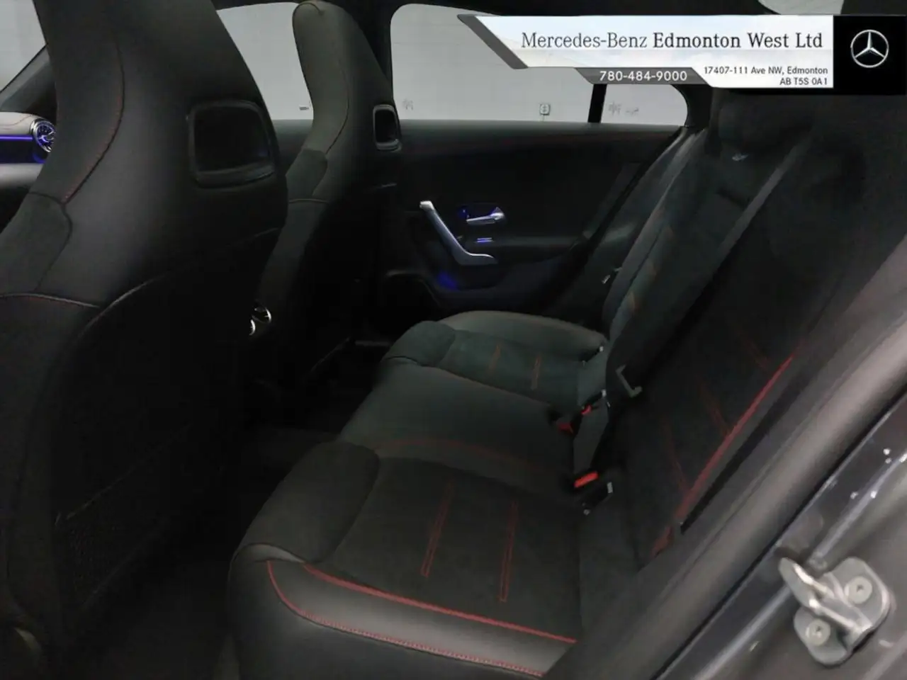 Mercedes-Benz CLA снимка Mercedes-Benz CLA