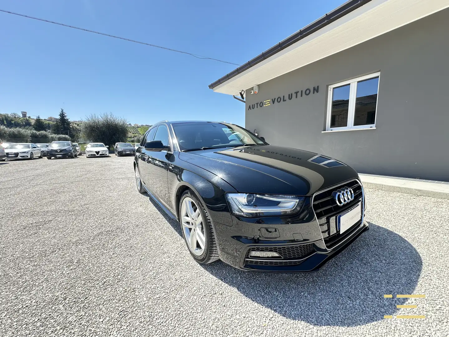 Audi A4 Avant 2.0 TDI 150 cv Sline multitronic 169.407 km Schwarz - 1
