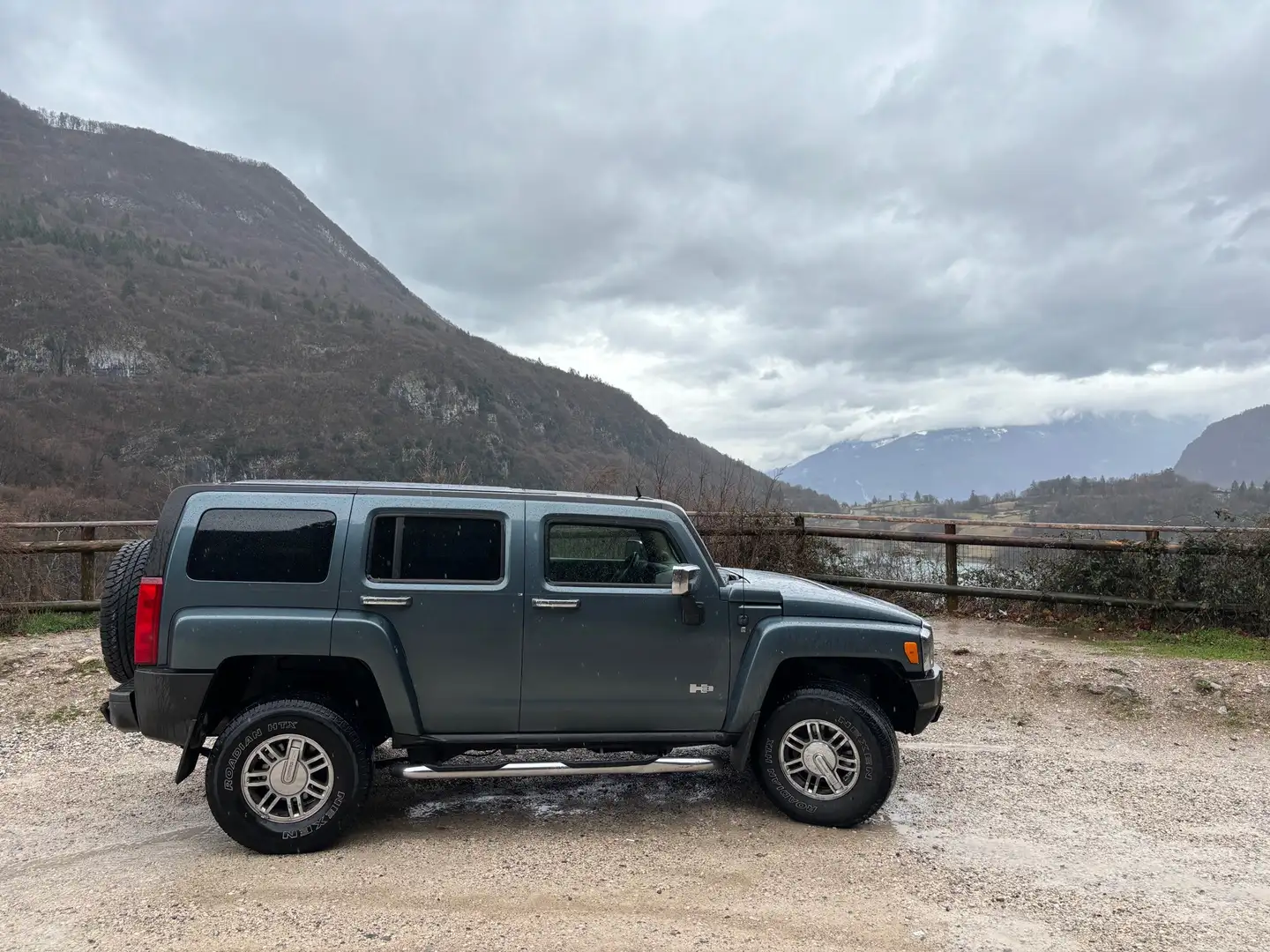 HUMMER H3 3.7 Luxury auto Verde - 1