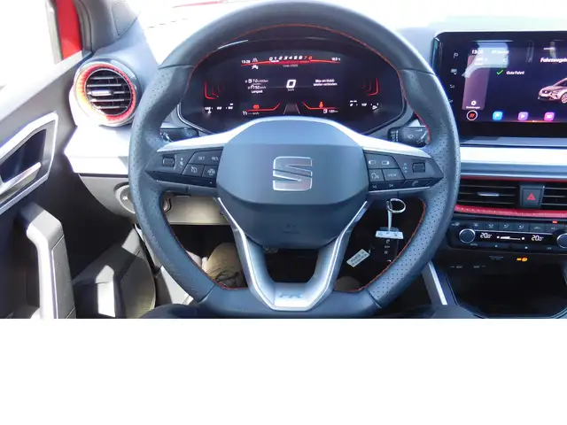 SEAT Arona view 9