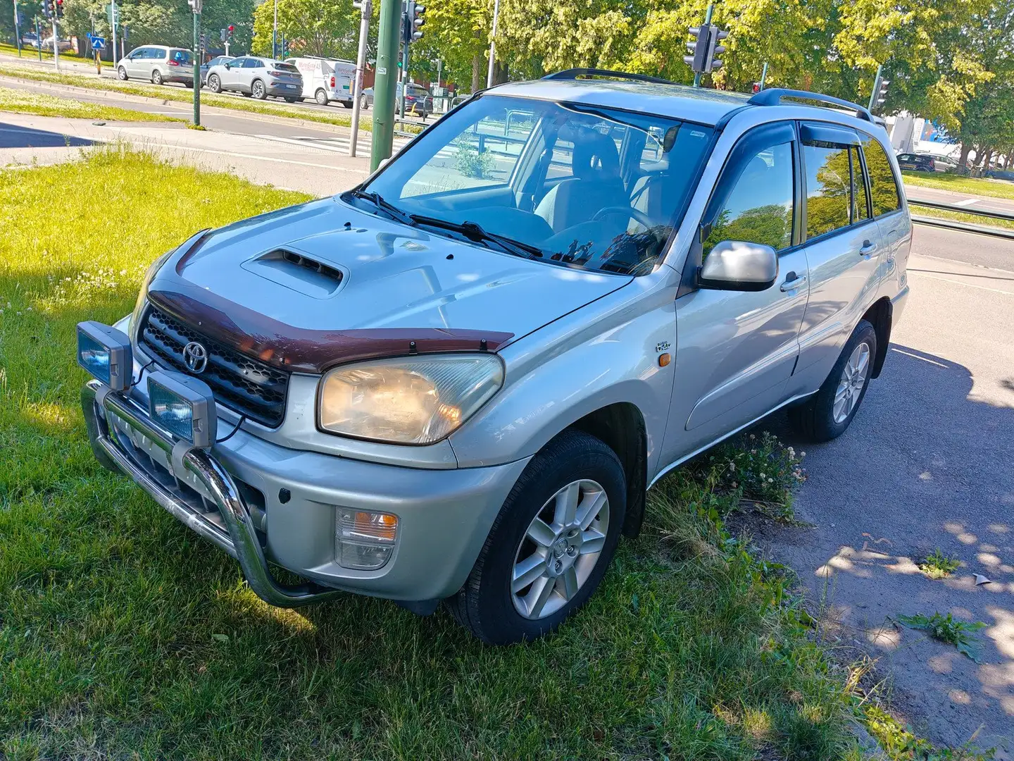 Toyota RAV 4 2.0 Turbo D4-D 16v 4x4 S Zilver - 1