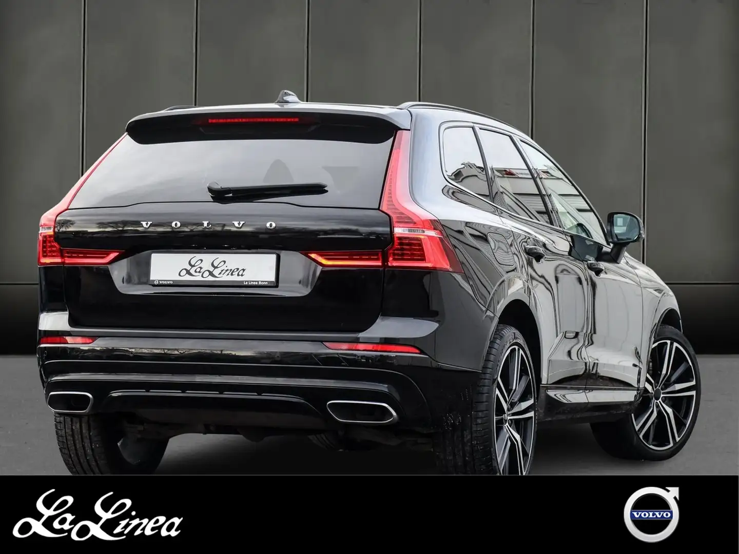 Volvo XC60 B5 Diesel R Design AWD Schwarz - 2