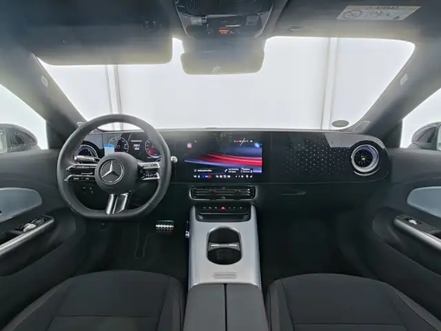 Mercedes-Benz Cla view 6