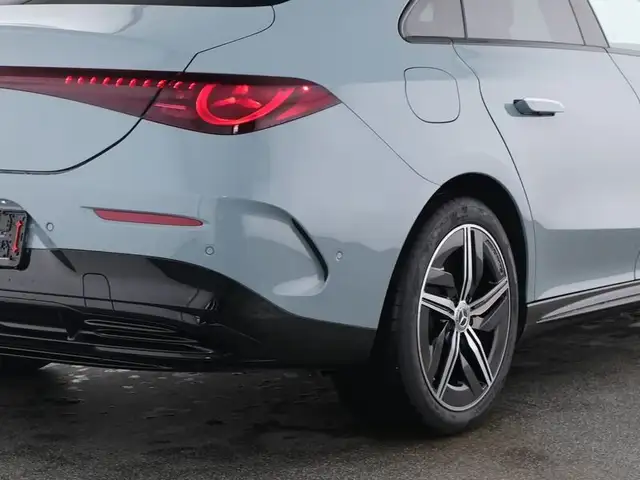 Mercedes-Benz Cla view 9
