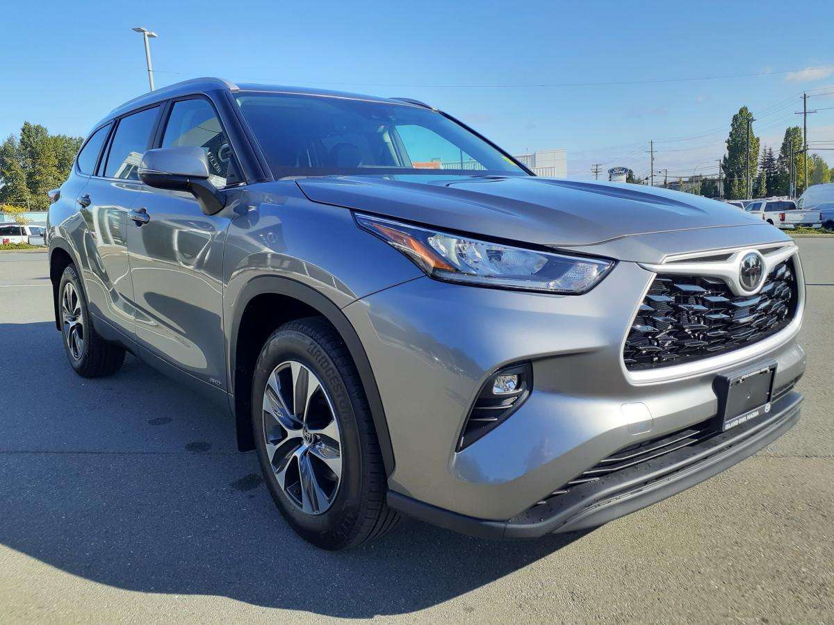 2026 Toyota Highlander Hybrid XLE - PRE-COLLISION SYSTEM - SUNROOF - 3RD — photo 1