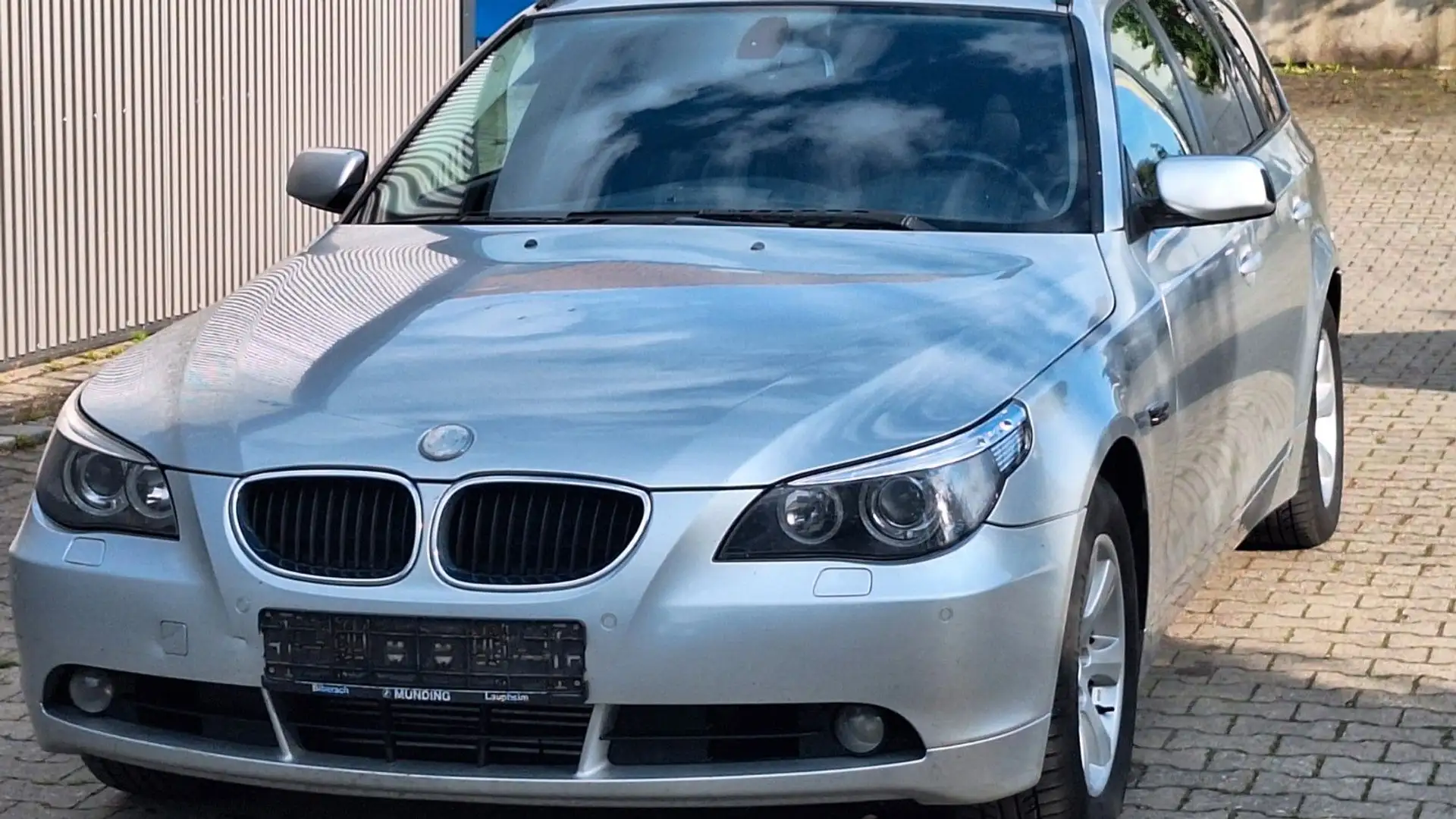 BMW 530 d Touring Leder Comfort Navi Xenon Silber - 1
