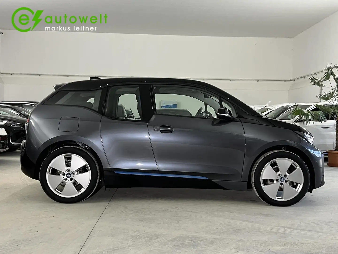 BMW i3 120Ah Wärmepumpe CCS Sitzheizung Comfortpaket Grau - 2