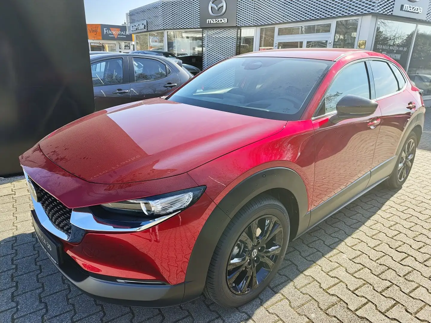 Mazda CX-30 2.5L e-SKYACTIV G FWD Exclusive-line Rot - 1