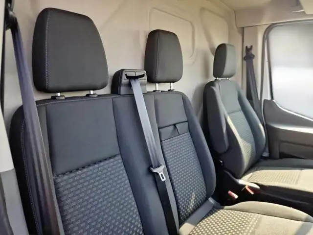 Ford Transit view 10