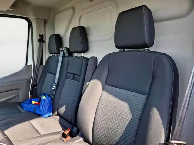 Ford Transit view 9