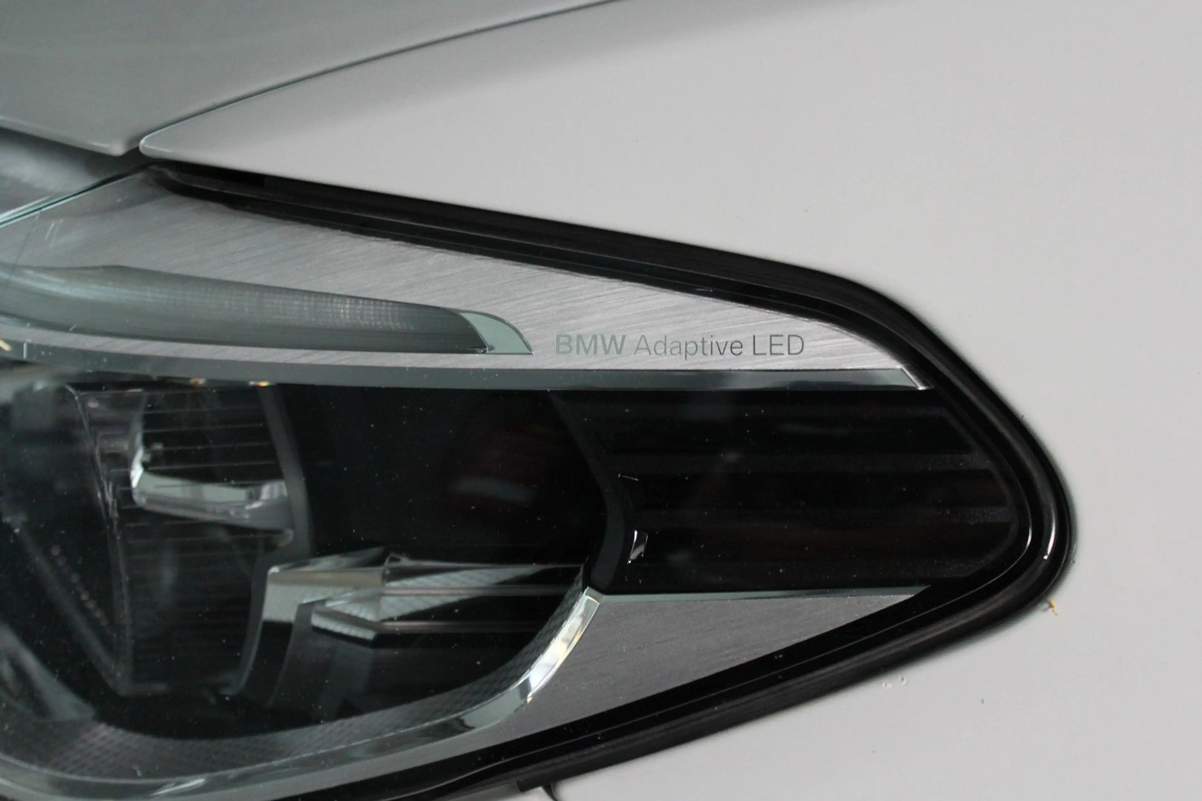 BMW 540 d T xDrive M-Sport 360°/H&K/LHZ/Sitzlüftung — photo 13