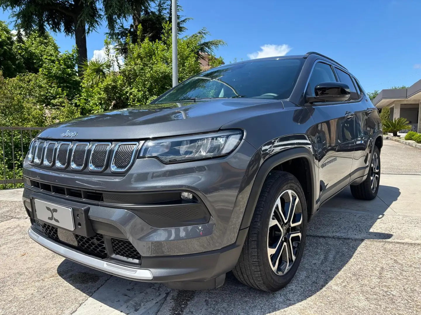 Jeep Compass 1.6 mjt Limited 2wd 130cv "New Model" Gris - 1