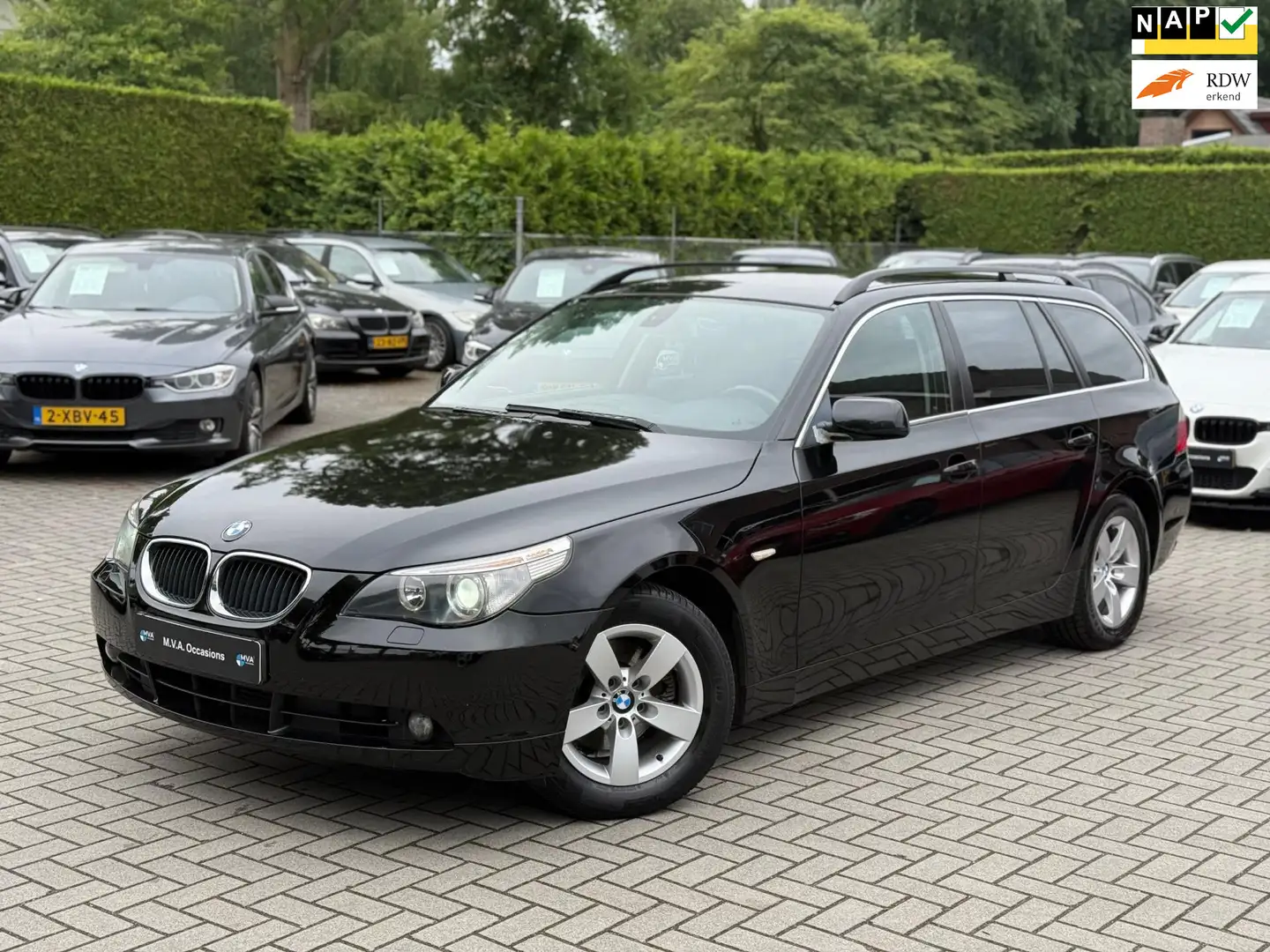 BMW 525 5-serie Touring 525d|Automaat|Youngtimer|Navigatie Zwart - 1
