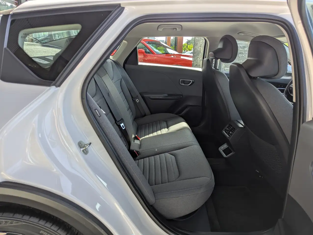 Kia K4 снимка Kia K4