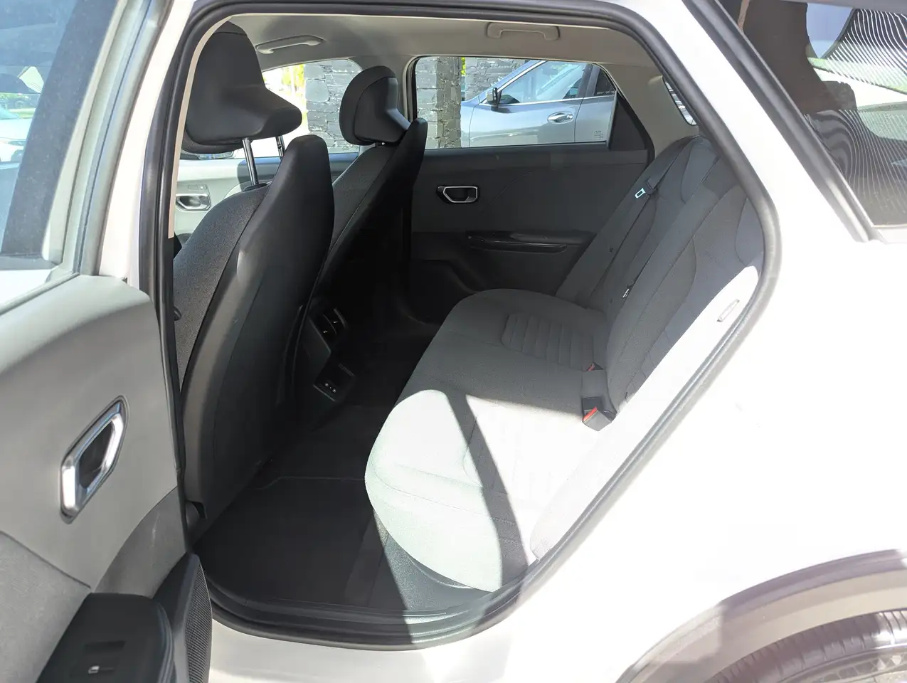Kia K4 снимка Kia K4