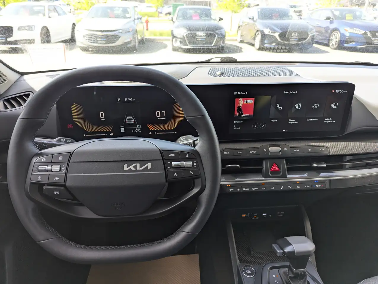 Kia K4 снимка Kia K4