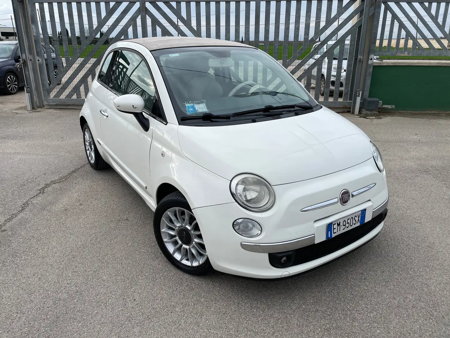 Fiat 500C 1.3 mjt 16v Lounge 95cv Bianco - 1