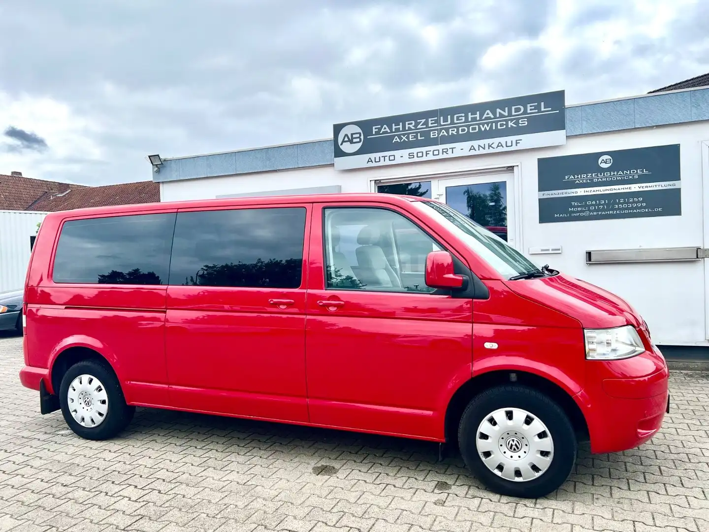 Volkswagen T5 Caravelle 2.5 TDI Comfortline Lang /  9-Sitze Rouge - 1