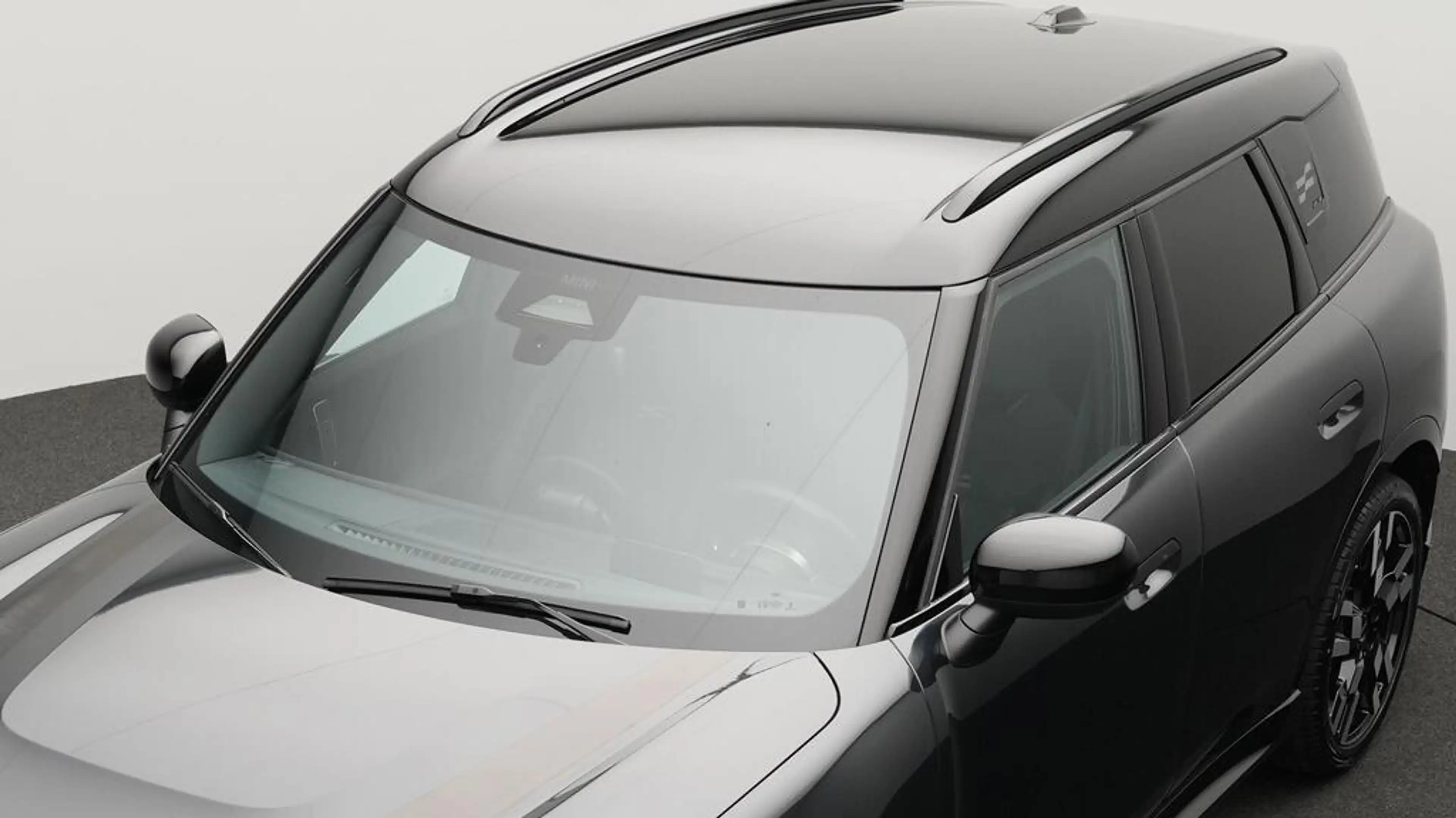 MINI Countryman S All4 John Cooper Works Trim — photo 22