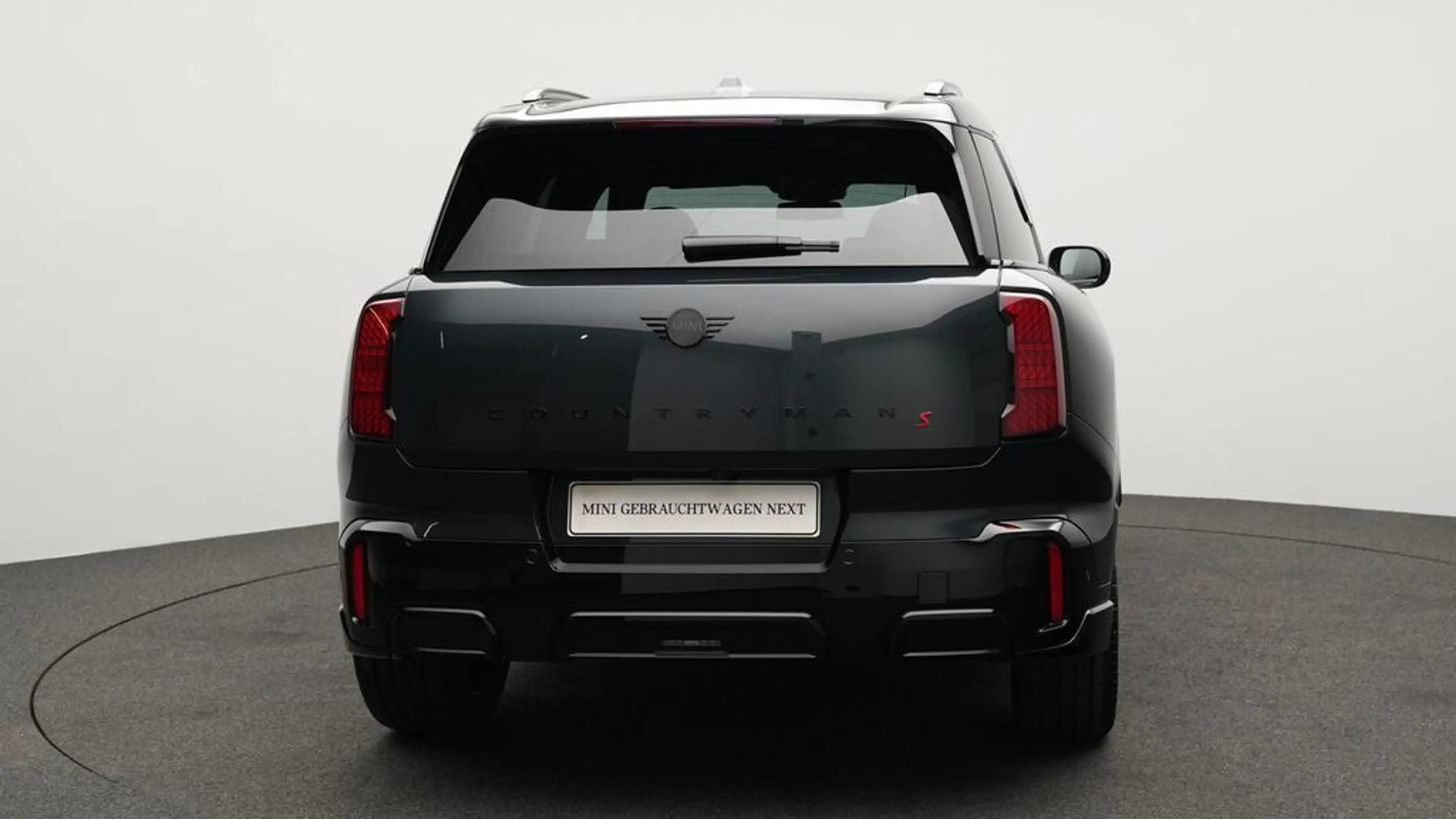 MINI Countryman S All4 John Cooper Works Trim — photo 23