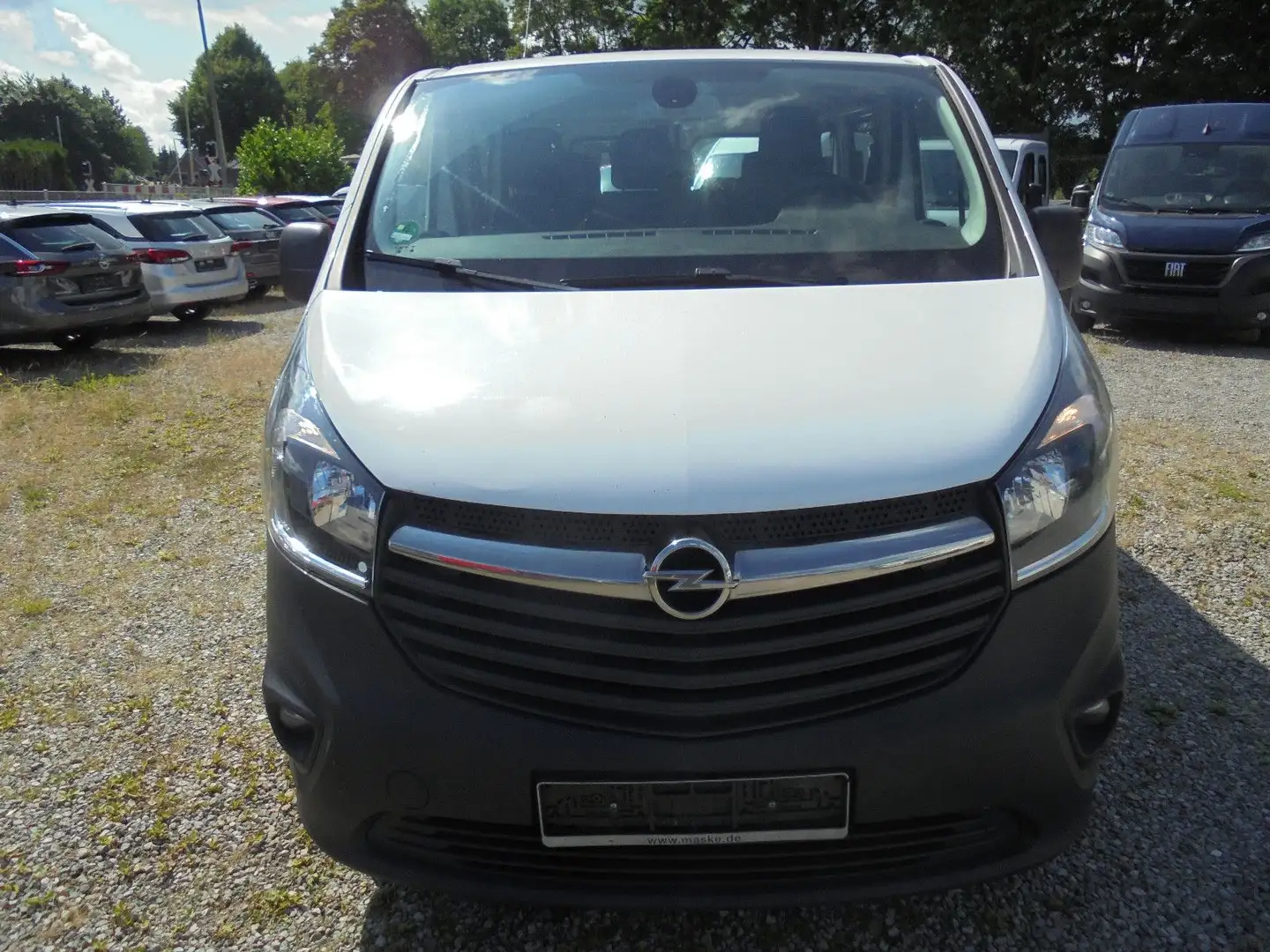 Opel Vivaro 1.6 CDI BiTurbo Kombi 1. Hand AHK möglich bijela - 2