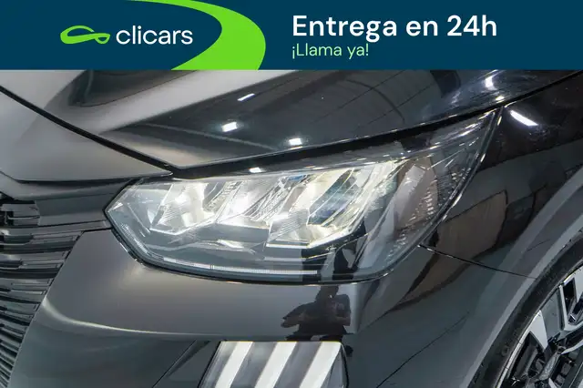 Peugeot 208 view 10